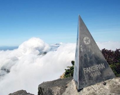 Let's once touch Fansipan peak, to feel the majesty.