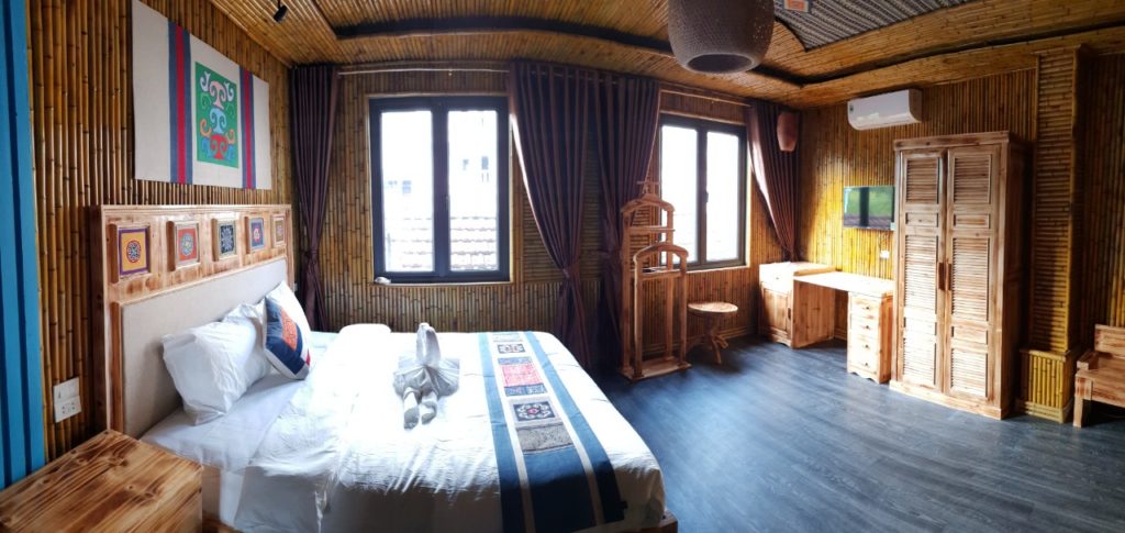 There are many affordable homestay for you to save on sapa tour