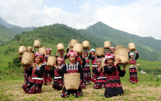 The three peculiar festivals of Xa Pho ethnic group 3