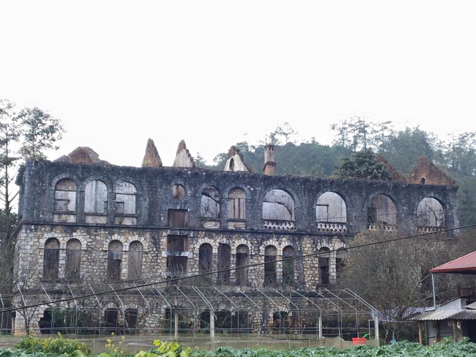 The whole view of Ta Phin Monastery 1