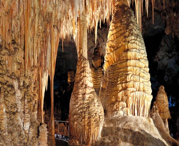 Ta Phin Cave – a virgin beauty in Sapa 2