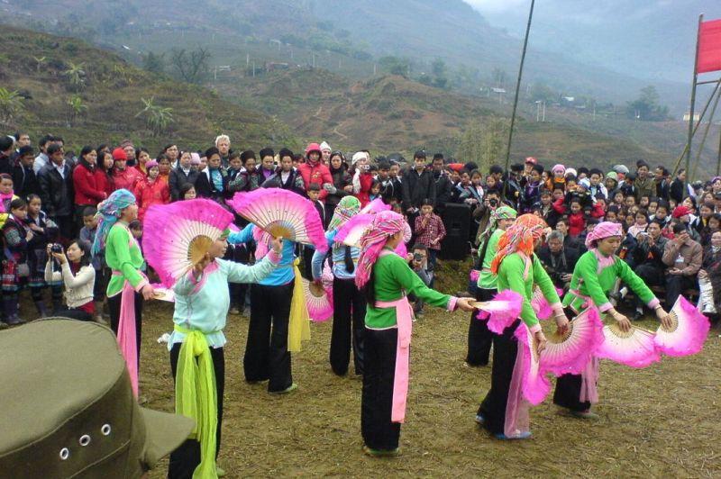 Love market in Sapa